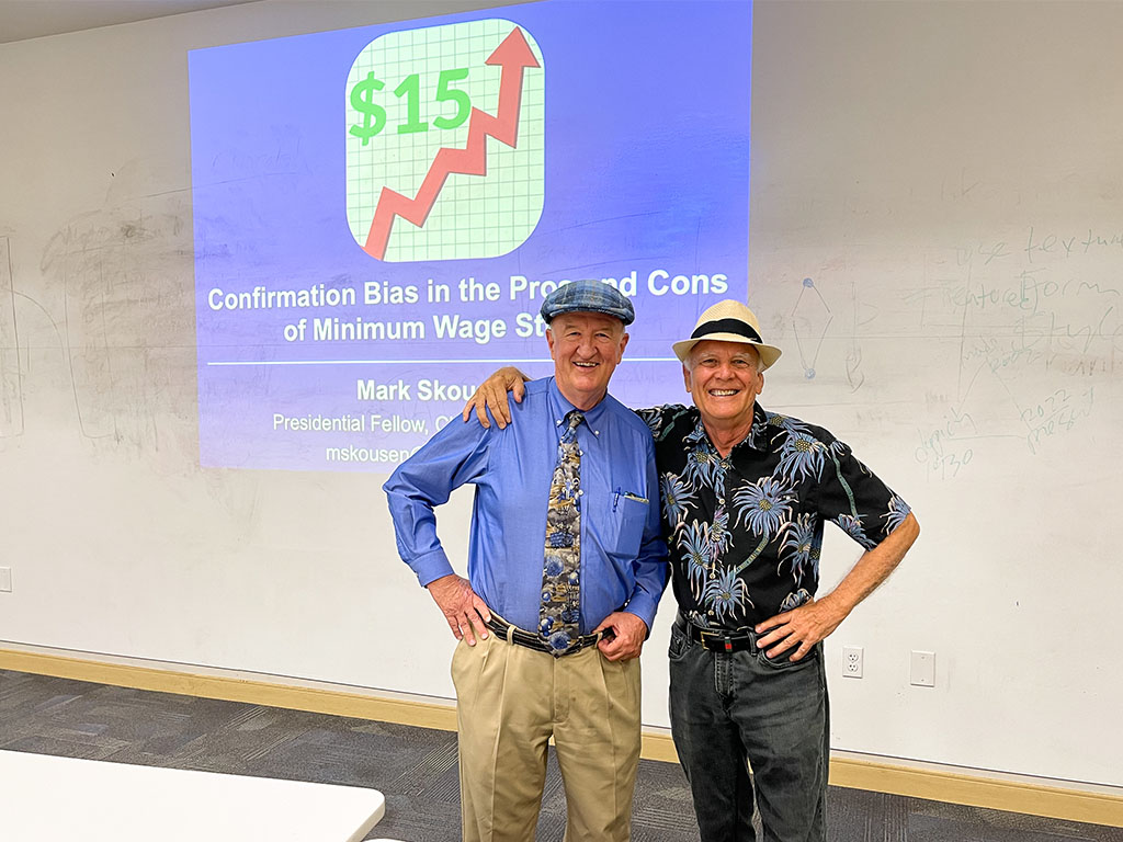 Economist Mark Skousen and HPU Associate Professor Ken Schoolland.