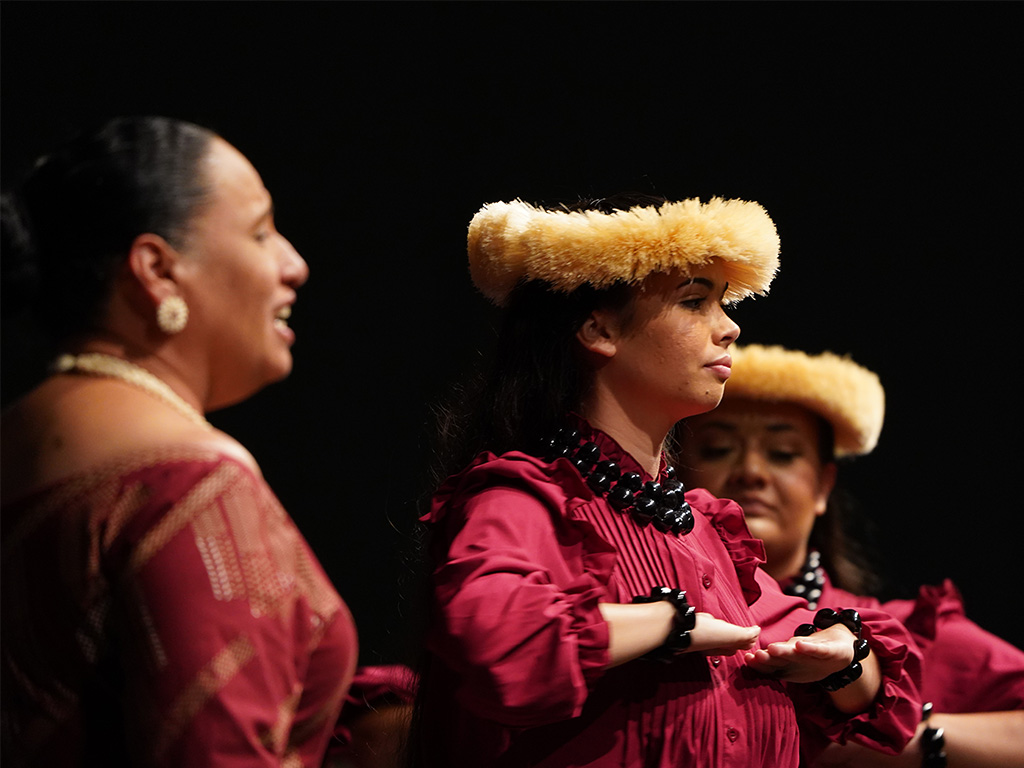 HPU Instructor of Hawaiian Language Tracie Lopes performs the Welcome 'Oli