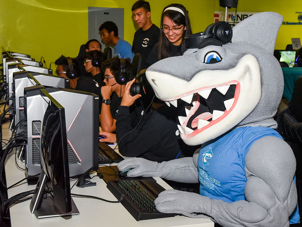 Sharky at the HPU esports arena