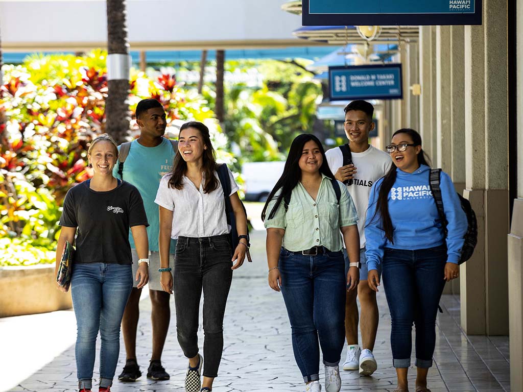HPU students at HPU's Aloha Tower Marketplace campus