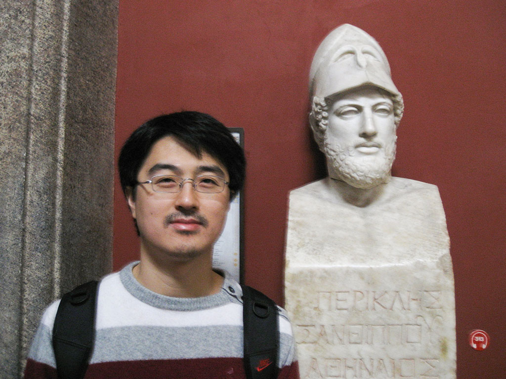Yong Jae Kim