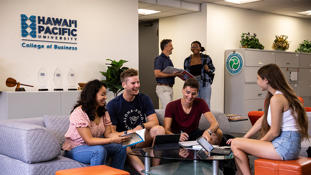 Students at the HPU College of Business at Pioneer Plaza