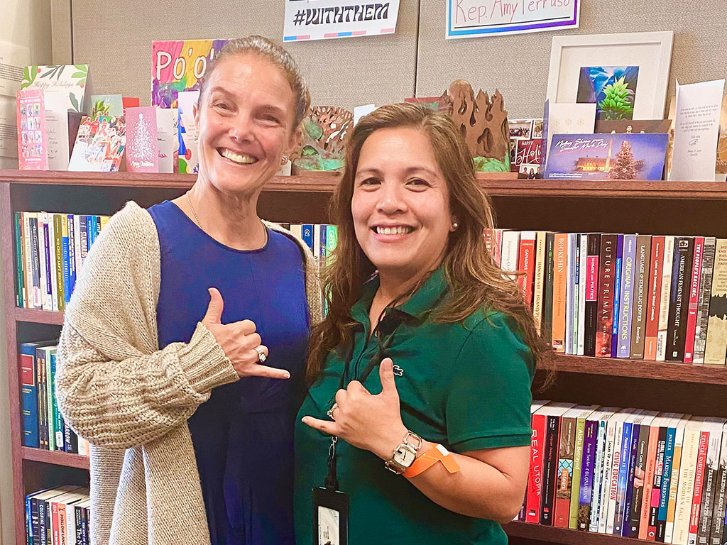 Rep. Amy Perruso (left) and Leeah Javier (right) at the Hawai'i State Capitol