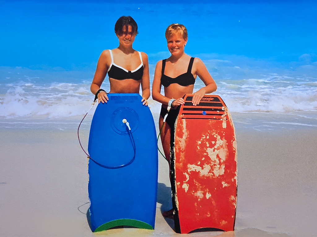 Camilla Nicholas (left) with her friend Anna at Kailua Beach