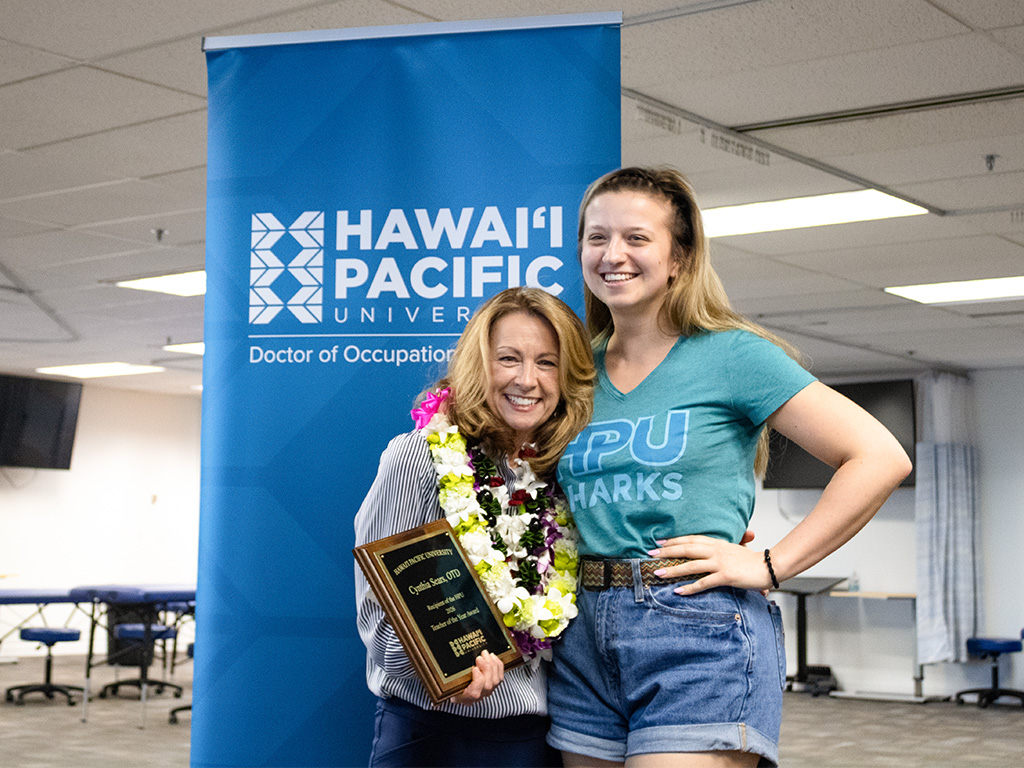 Cynthia Sears celebrated with her occupational therapy students on the afternoon she won the HPU Teacher of the Year Award