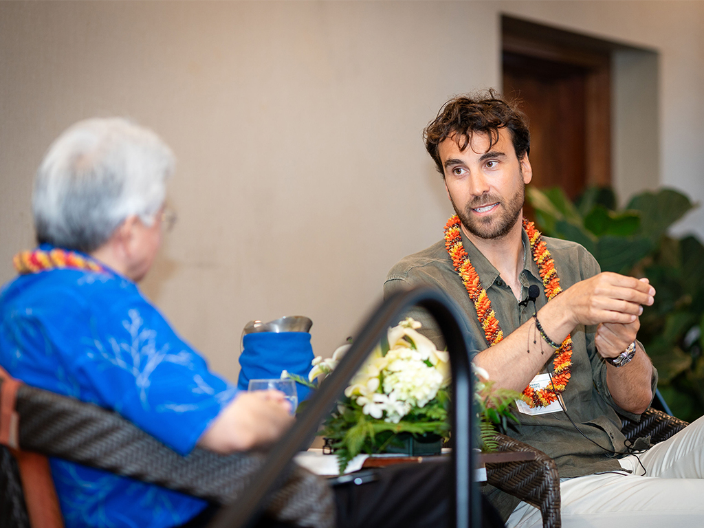 Luca Alessi (right) and HPU President John Gotanda (left) at the HPU Distinguished Speaker Series Event in April 2026