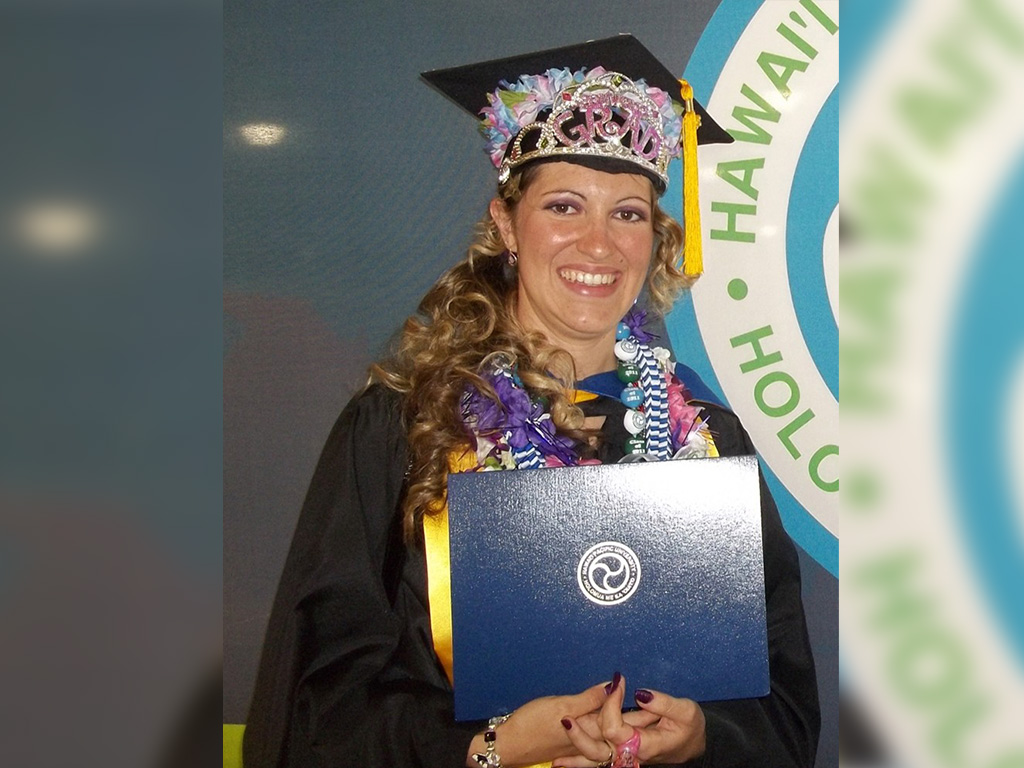 In 2011, Jessica earned her Master of Science in Marine Science degree from HPU