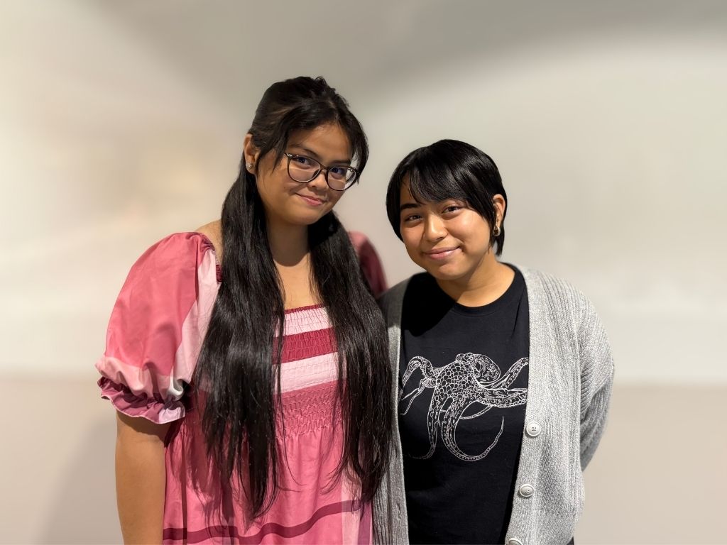 Izavelle Martos (right), UNIV 1000 peer mentor of Mia Aisha Fetalco, pictured with Mia