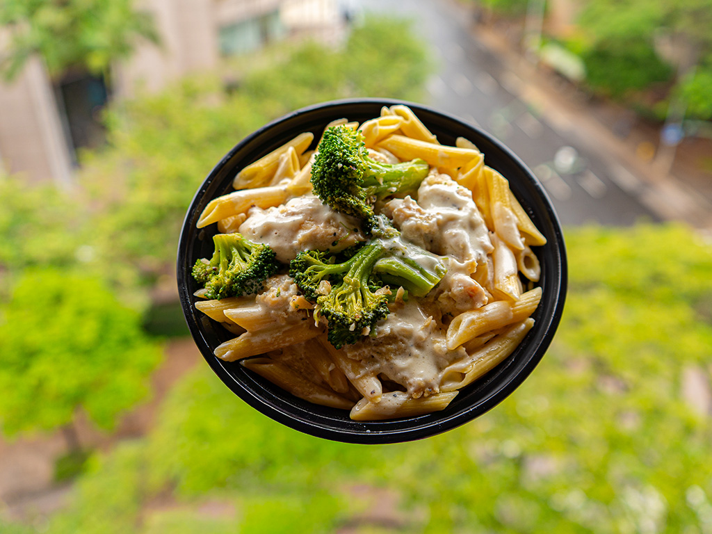 The chicken Alfredo pasta with broccoli bowl from Catania in Pioneer Plaza