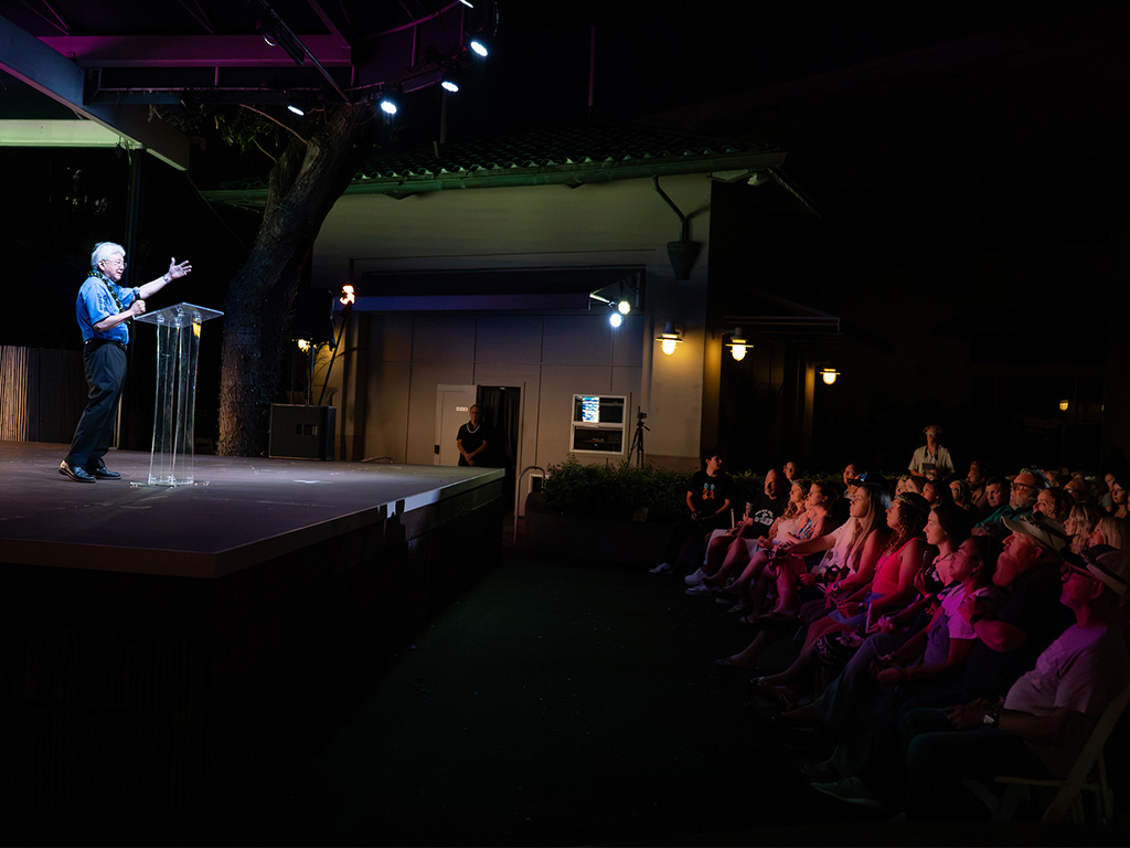 HPU President Gotanda spoke at the candle lighting ceremony to new HPU students and their families