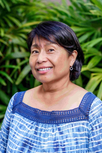 Evelyn Subia Headshot