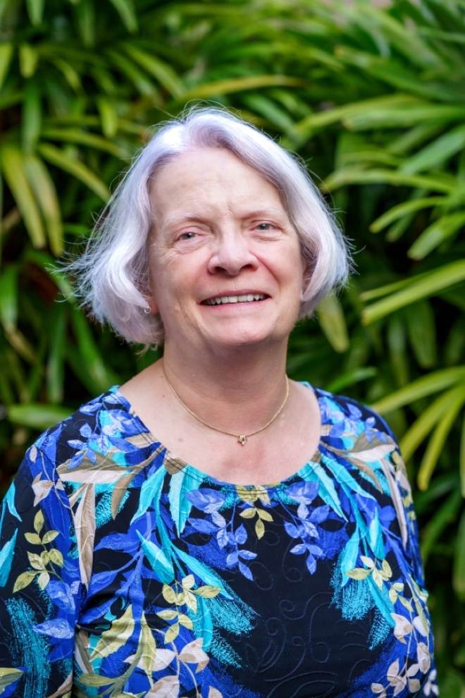 Ruth Hanlon